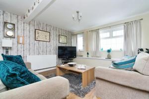 The Penthouse at Beach Court