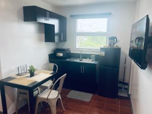 1BR Tagaytay Condo Staycation near Sky Ranch