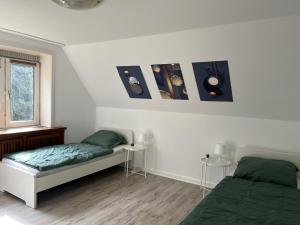 moderne Zimmer nähe Hamburg, mit Gemeinschaftsbad & Küche