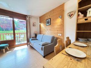 Charmant appartement pour 4 personnes au pied des pistes avec piscine - FR-1-505-110