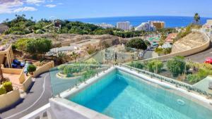 Detached Panoramic sea view Villa close to Siam park, with private swimming pool