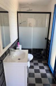 Studio entre bois et mer, chez Mathilde et Jérémy