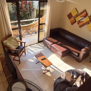 Casa 7 em Ubatuba no Centro Condomínio com Piscina e Churrasqueira