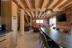 Le Domaine des Fleurs - Chalet Le Coeur de Marie