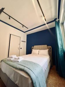 Family Ermou Suite by Zeus Suites