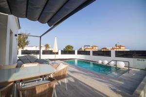 Villa Orchilla by ECR