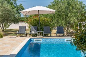 Haus Zdravko in Prkos - Haus für 4 Personen