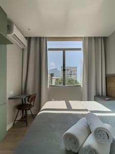 Laris Rio - Ipanema: Vista para o Cristo