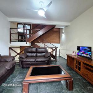 Casa 6 em Condomínio com 2Quartos 1Mezanino Wifi Piscina Churrasqueira