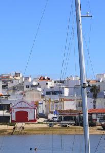 Cabines Catamaran Breakfast-Brunch Included, Optional Lunch & Dinner