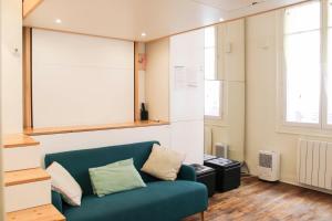 Appartements Charming bright studio in Clichy : photos des chambres