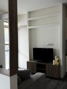 1 Bedroom Cozy Studio