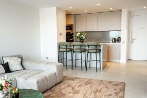 Mediterranean Vanian Views Penthouse