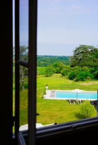 B&B / Chambres d'hotes Chateau de Pomiro chambres d-hotes et gite : photos des chambres