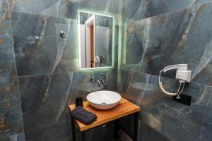 V&V Apartments Sarande