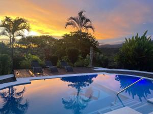 4 Suites-Ocean view-Private pool-yoga deck