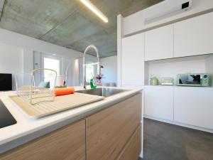 Garden Jacuzzi Lake View