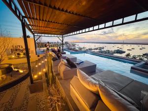 Coastal Calm Meets Artisan Charm in the Heart of La Paz