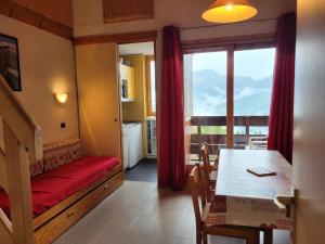 Résidence Le De 1 - Deux pièces à proximité des pistes MAE-9541