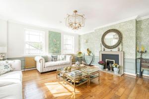 Chelsea Luxury 4BR House Light and Elegant