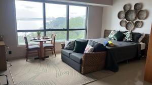 Tropical Business Apto 614