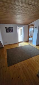 Laurentroom Townhouse