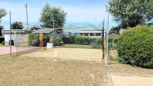 Appartements Cozy mobile home with great comfort - Camping La Sirene : photos des chambres