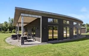 Awesome Home In Glesborg With Sauna