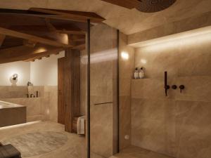 Luxueux appartement 6 pièces avec hammam, cheminée et parking à Val-dIsère - FR-1-694-428