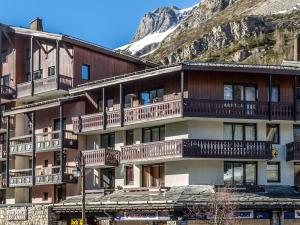 Luxueux appartement 6 pièces avec hammam, cheminée et parking à Val-dIsère - FR-1-694-428