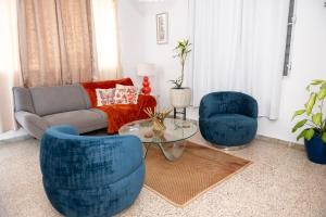 Cozy Home Close to Beaches