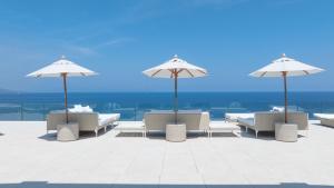 JAMES FCD75 - super exclusive seafront luxury villa in les Parcs de Saint Tropez