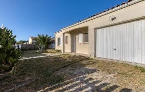 Harmante Maison Proche Plage