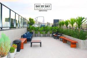 Bauten Aurea by Day by Day