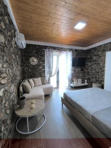 Kallisto Luxury Studios