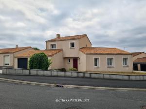 Maisons de vacances Chez Caco maison lumineuse avec jardin proche du Puy duFou : photos des chambres