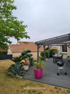 Maisons de vacances Chez Caco maison lumineuse avec jardin proche du Puy duFou : photos des chambres