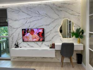 Sea Breeze Apartment 1