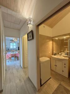 REDUCTIONS maison à 50m du port de pêche à partir de 70e nuit