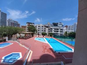 APARTAMENTO RODADERO MAR In