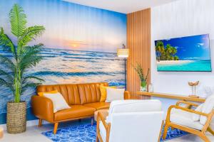 Beachy Living |Sleep 8 Best Location | BBQ & Patio