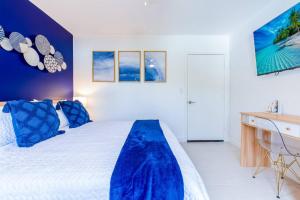 Marina | Top Location | 8PPL | Parking | Laundry