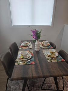 New 3-Bedroom Home Near YEG Airport With Parking