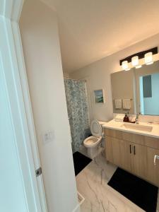 New 3-Bedroom Home Near YEG Airport With Parking