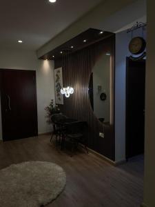 Aura Flat أورا فلات