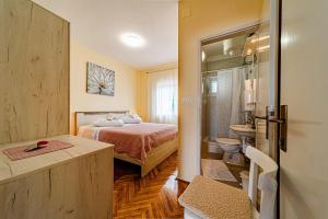 Apartments by the sea Orebic, Peljesac - 10436