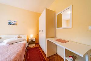 Apartments by the sea Orebic, Peljesac - 10436