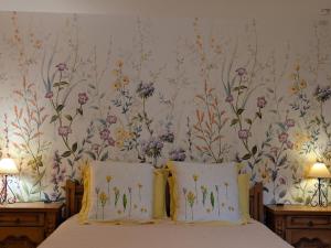 B&B / Chambres d'hotes Chambre Jonquille - 3 Pers, Nature et Confort - FR-1-589-730 : photos des chambres