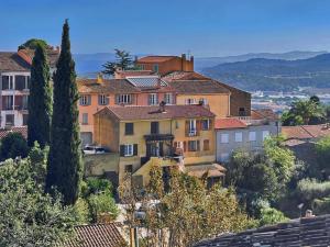 Apartment with private garden and sea view - Ideal for 3 to 7 people