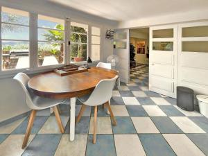 Apartment with private garden and sea view - Ideal for 3 to 7 people